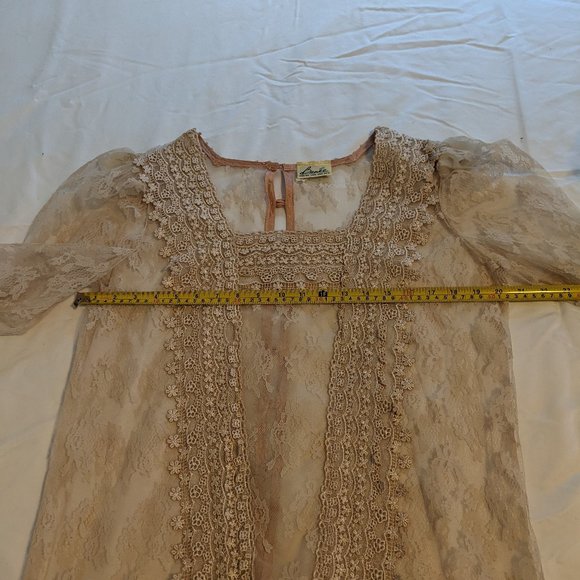 Gorgeous vintage lace, embroidered gown sz 10, Benee by Lori Ann MFG - Picture 11 of 16